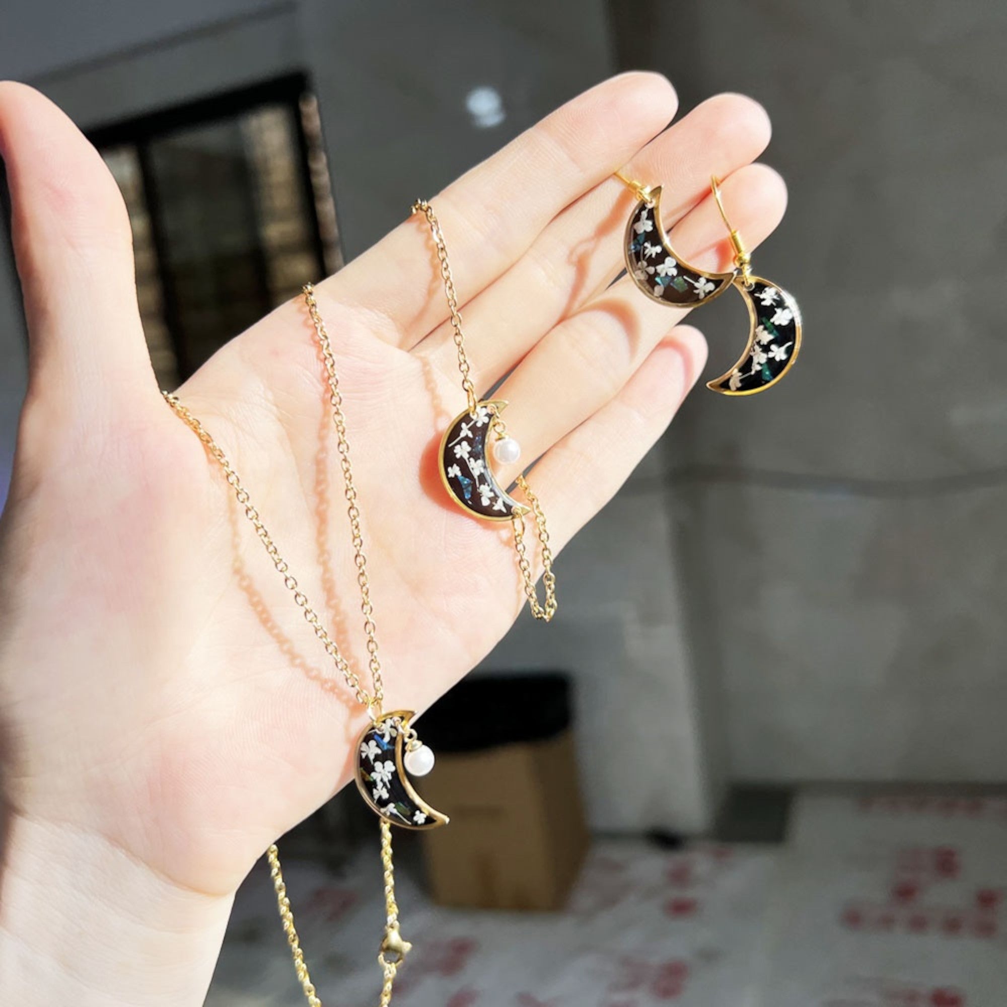 FLO's Celestial Elegance Jewelry Set