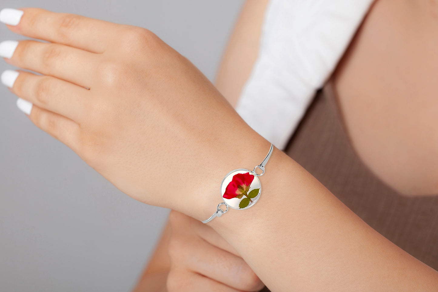 FLO's Graceful Rose Bangle Bracelet