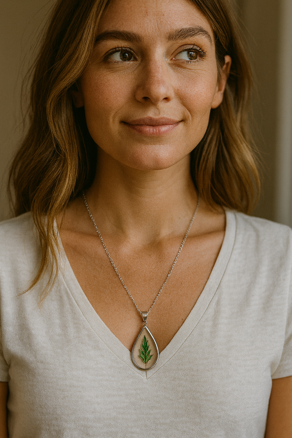FLO's Glitzy Wild Fern Necklace