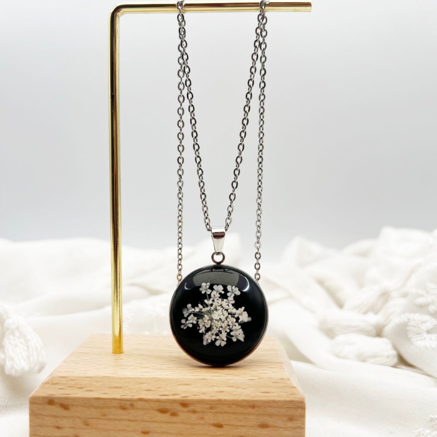 FLO's Midnight Bloom Pendant