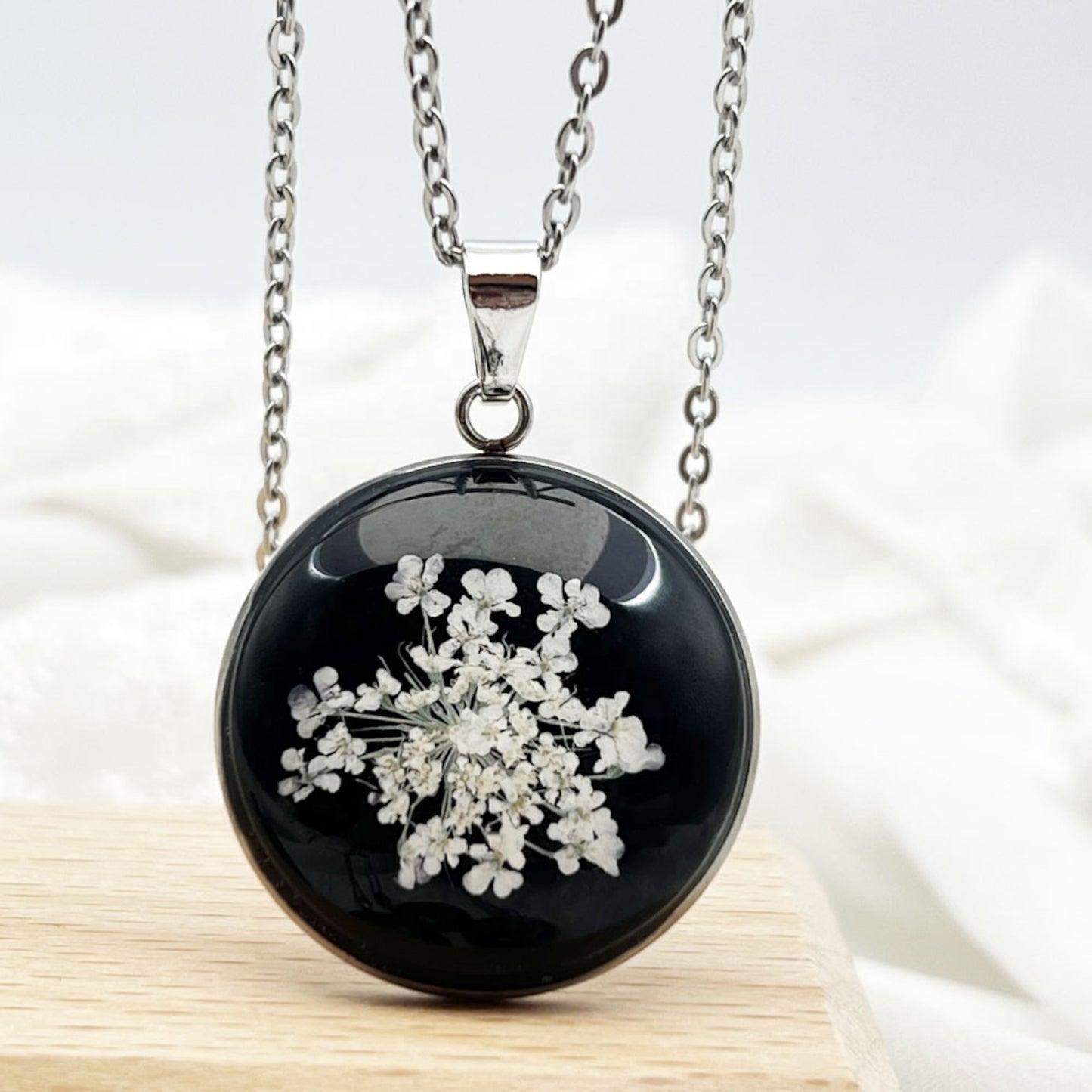 FLO's Midnight Bloom Pendant