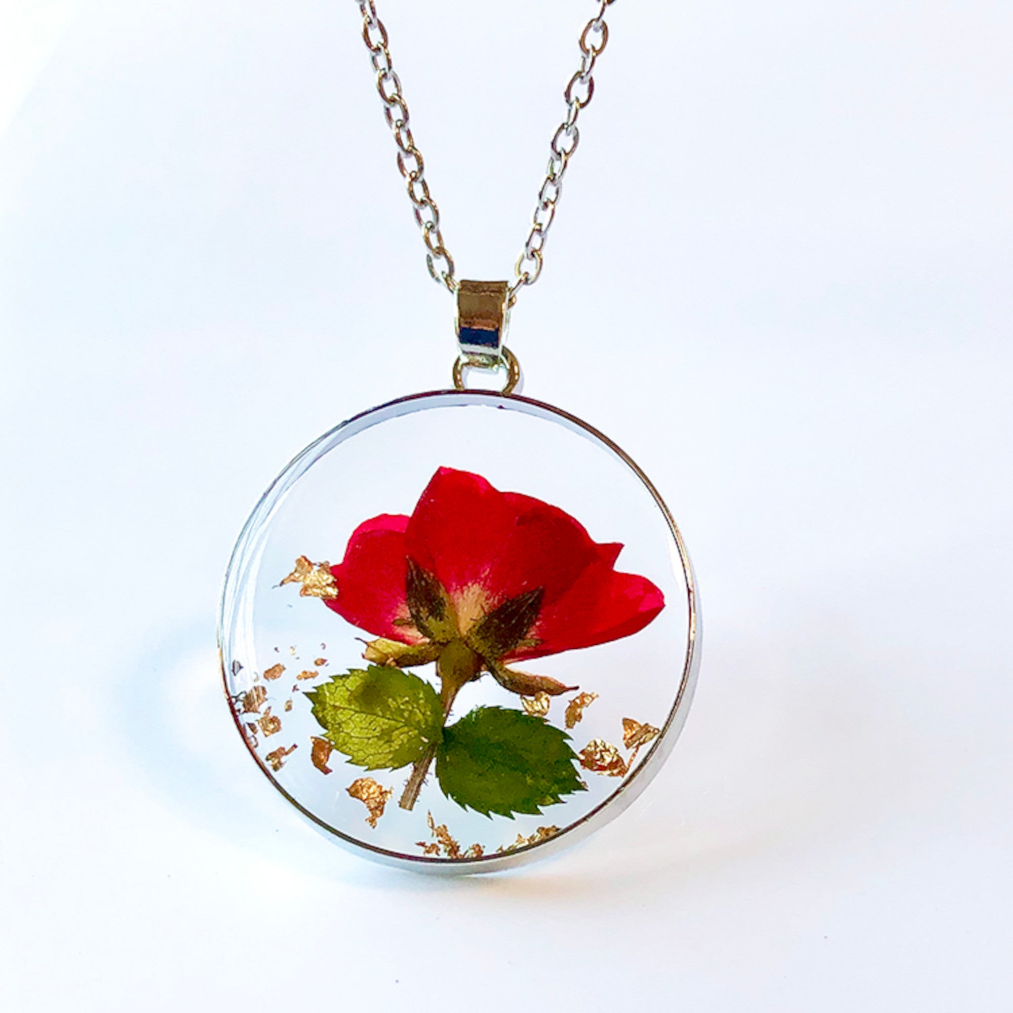 FLO's Everlasting Rose Jewelry Set