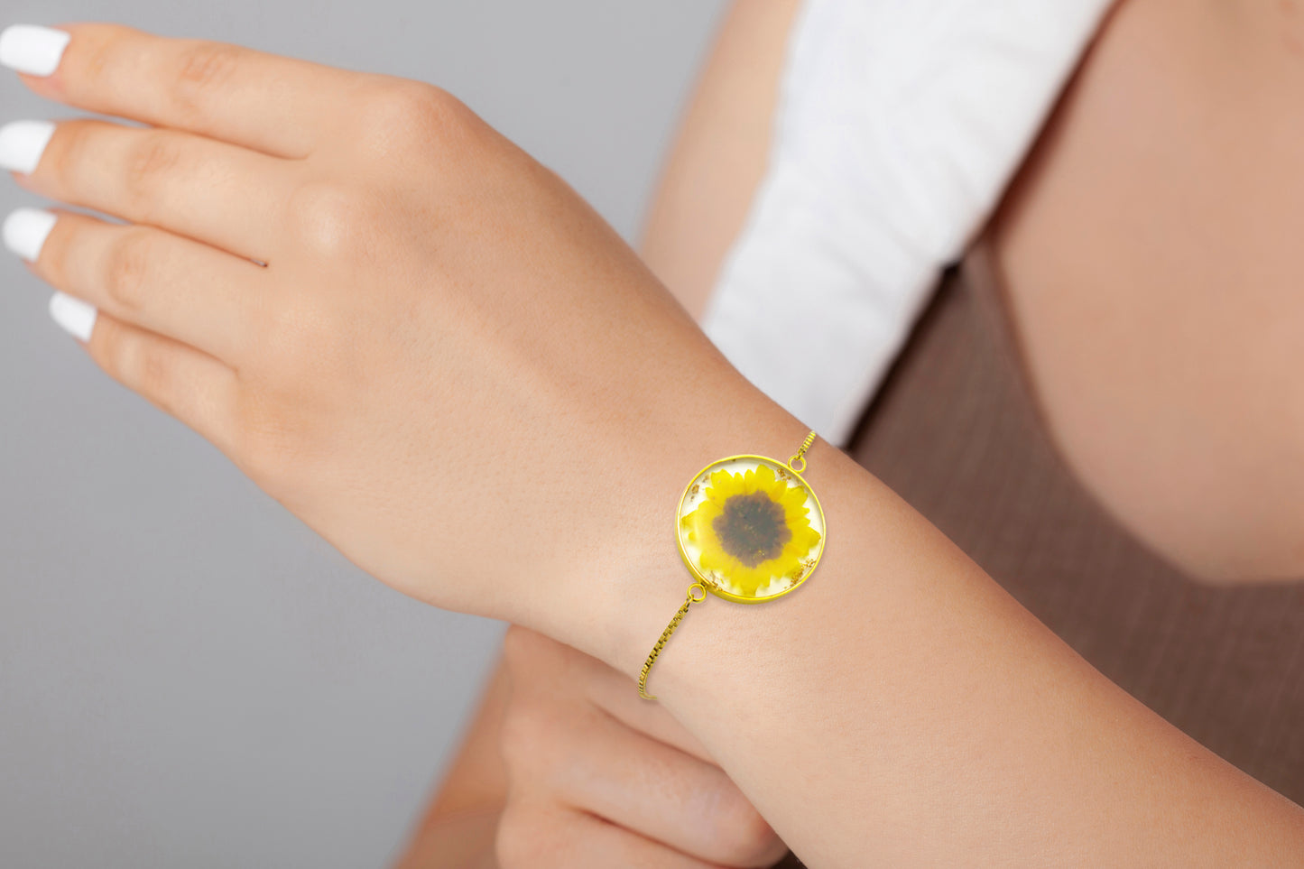 FLO's Golden Glow Bracelet