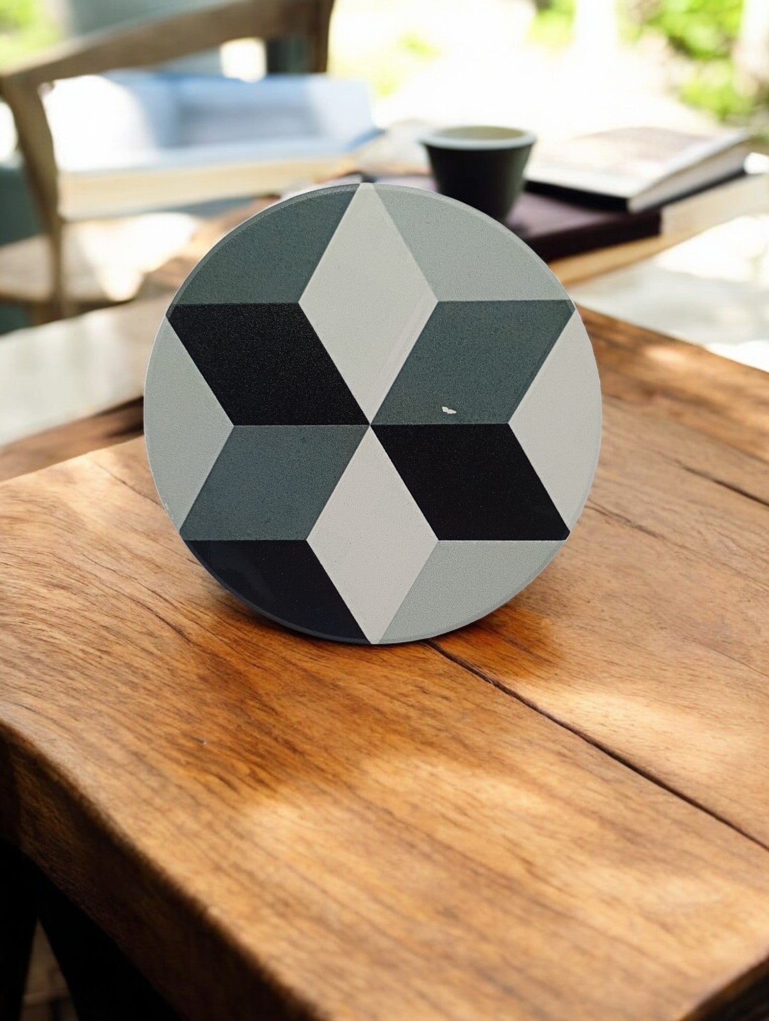 FLO's Black & White Hexa Coaster