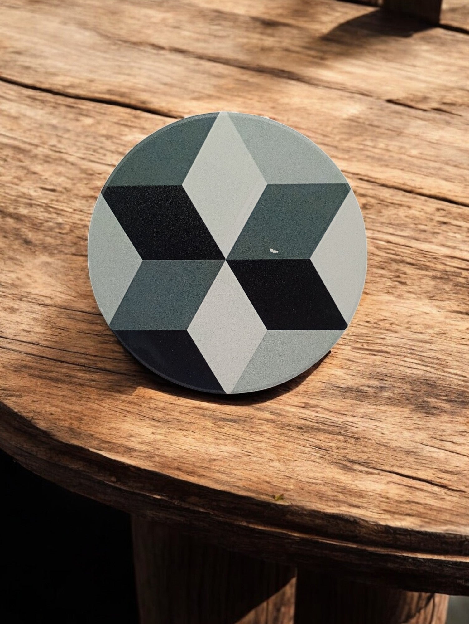 FLO's Black & White Hexa Coaster