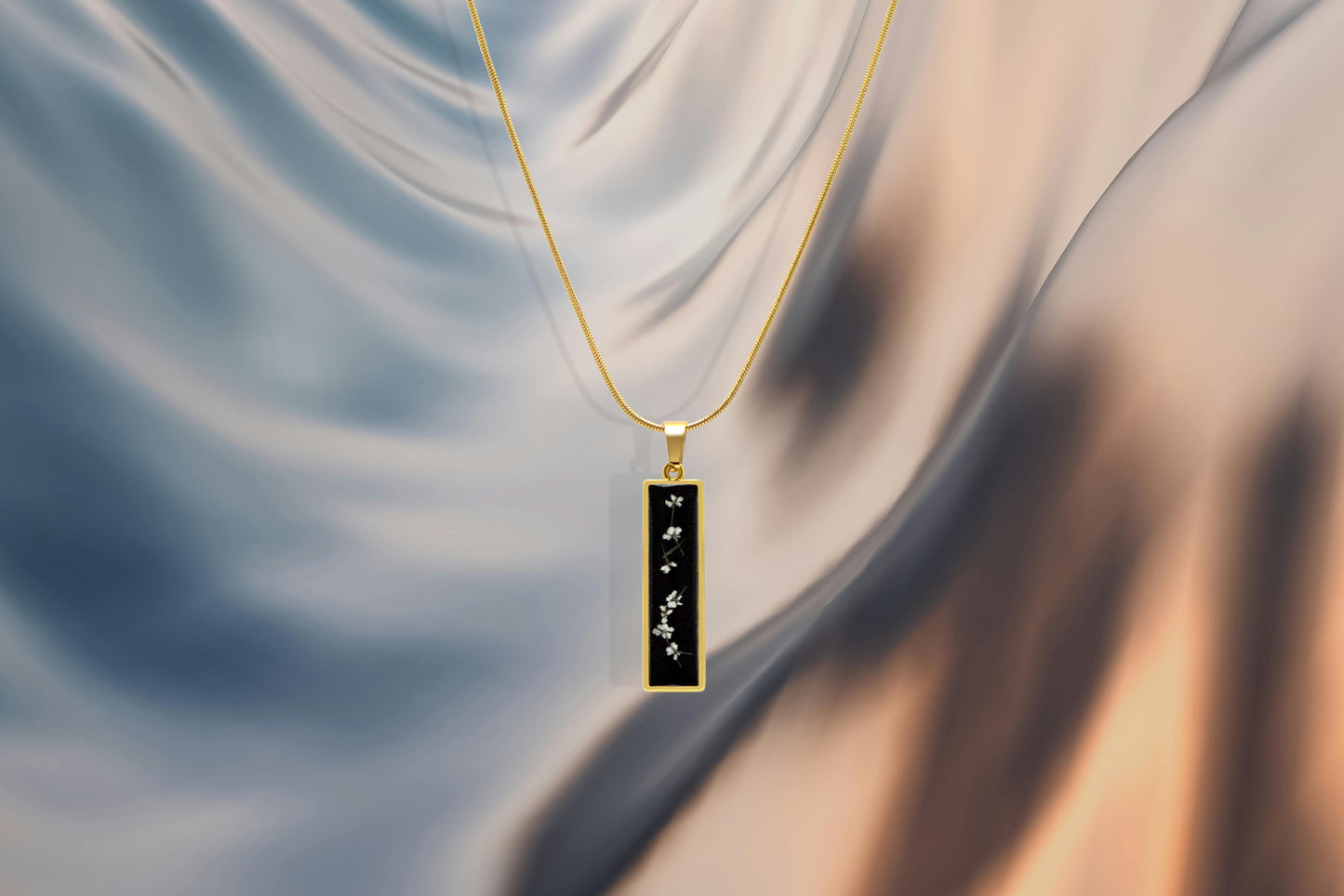 FLO's Nyx Unisex Necklace