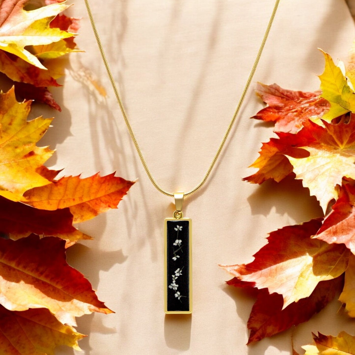 FLO's Nyx Unisex Necklace