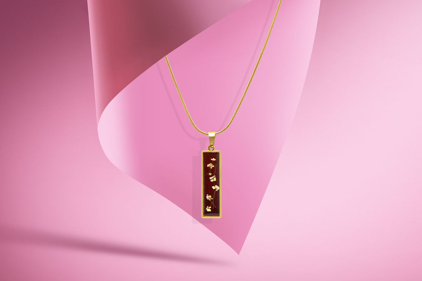 FLO's Crimson Grace Queen Lace Pendant