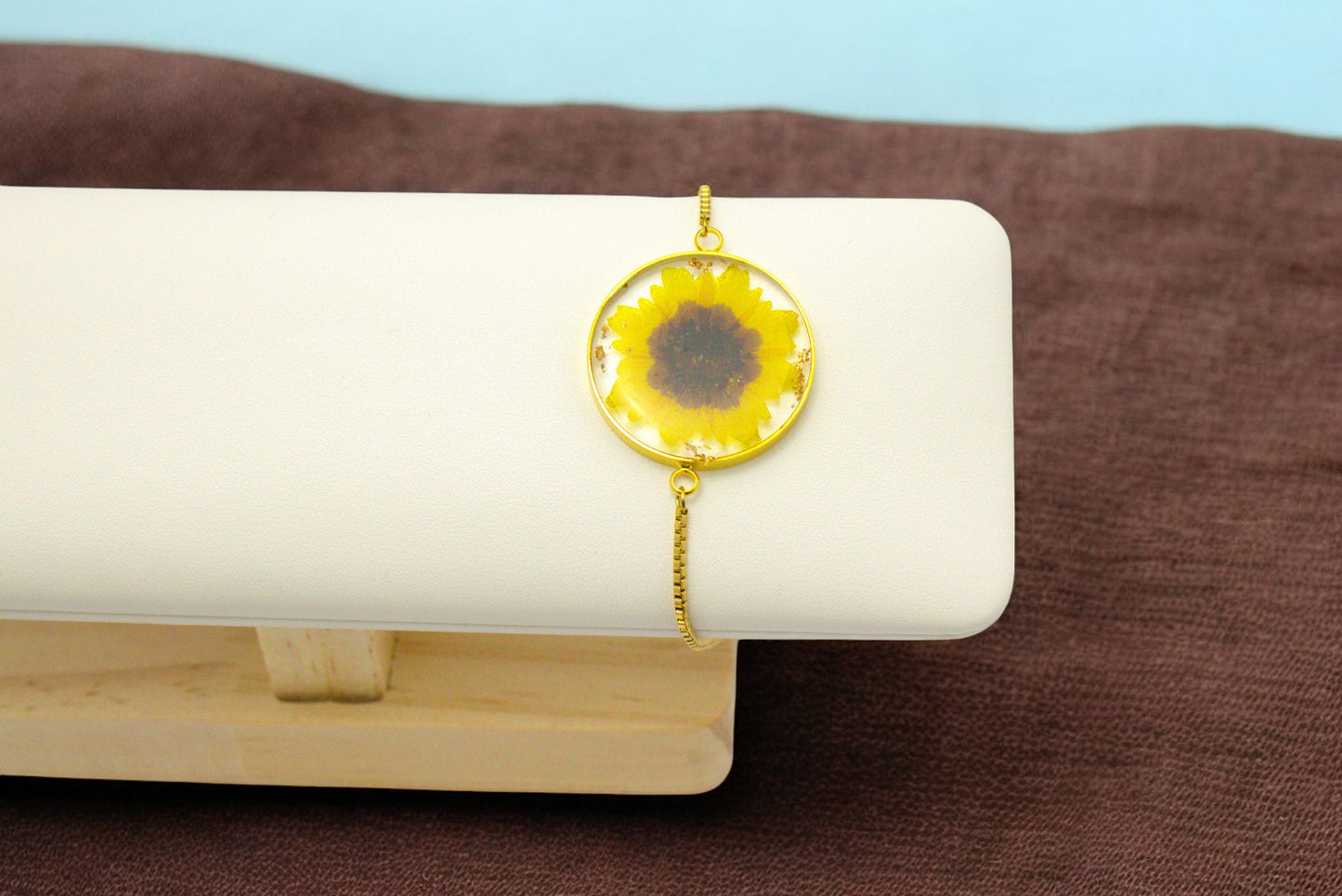 FLO's Golden Glow Bracelet