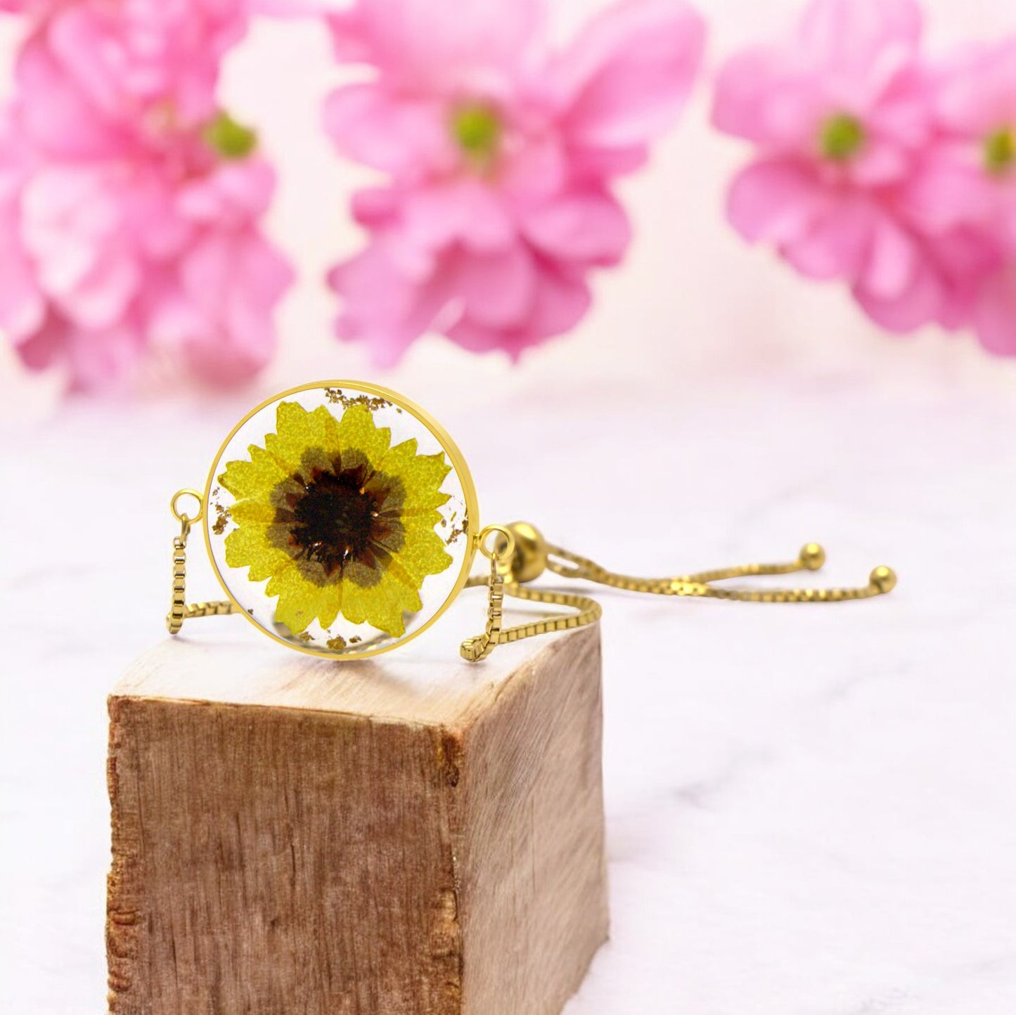 FLO's Golden Glow Bracelet