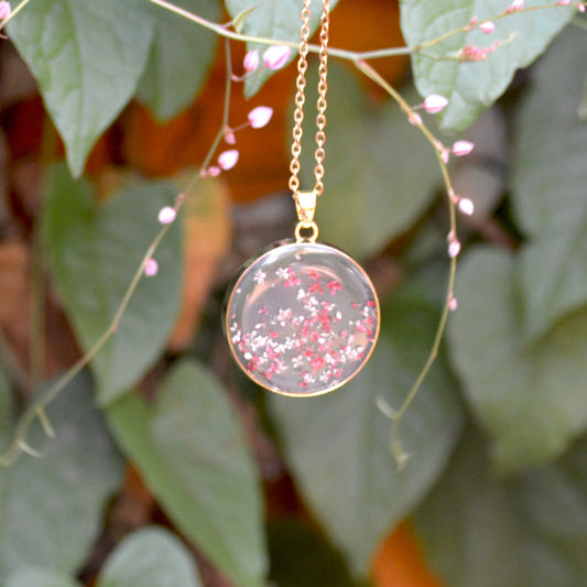 FLO's Speckled Embellishment Real Dried Flower Necklace