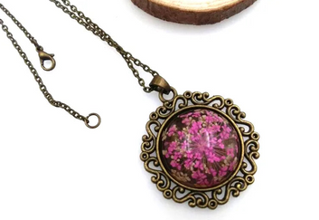 FLO's Vintage Women's Rounded Bronze Pendant Necklace with Natural Dried Flower